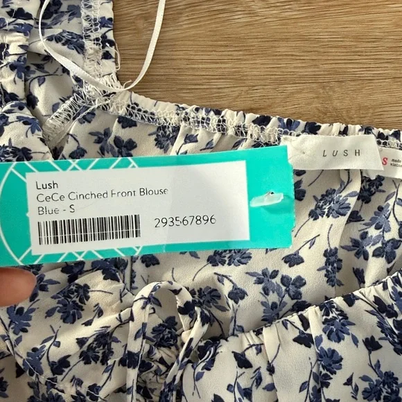 Lush Top - Picture 5 of 5